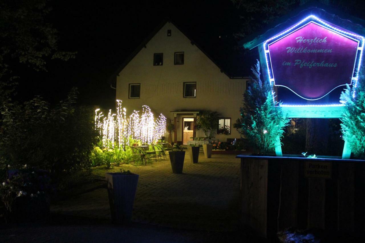 Waldpension Pfeiferhaus Варменштайнах Экстерьер фото